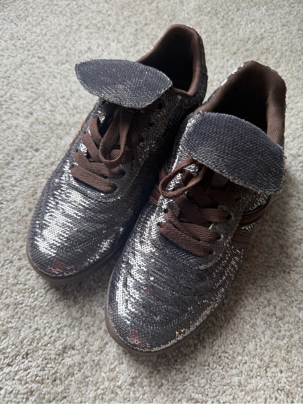 Steve Madden Madrid Sequin Pewter Low-Top Sneaker 7.5